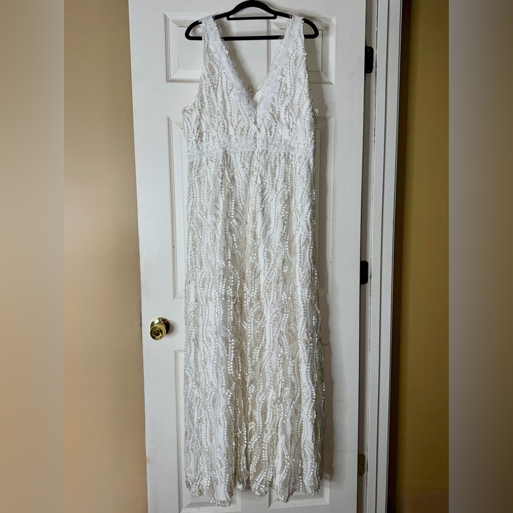 *New* Joyfolie Elegant Cream/White with Gold, Maxi Dress - Picture 8 of 10